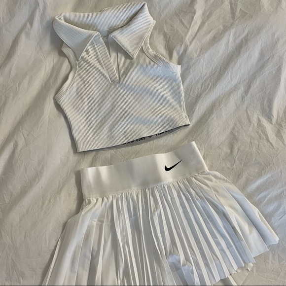 YEAR OF OURS Gabriella Polo Sports Bra (White, S) - Picture 3 of 3